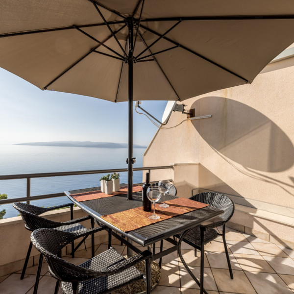 Living room, Villa Perla, Villa Perla in Bratuš on the Makarska Riviera – Apartments with a view of the Adriatic Sea Baška Voda