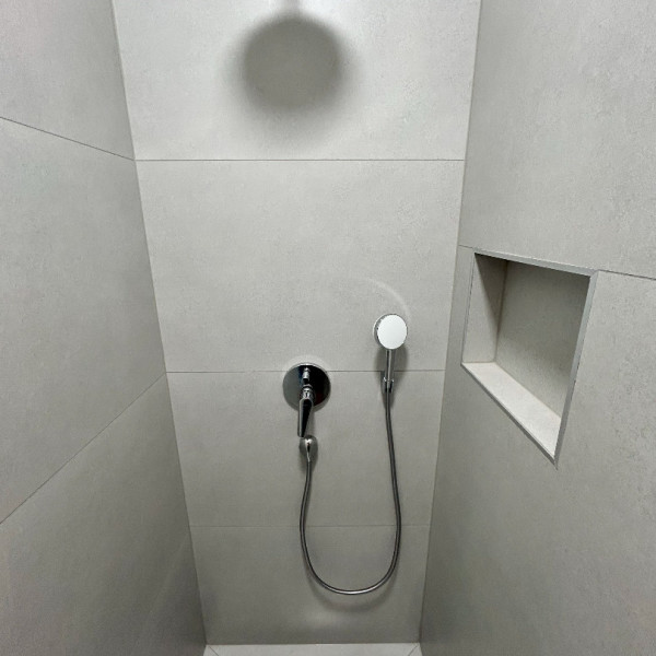 Bathroom / WC, Villa Perla, Villa Perla in Bratu&scaron; on the Makarska Riviera &ndash; Apartments with a view of the Adriatic Sea Ba&scaron;ka Voda