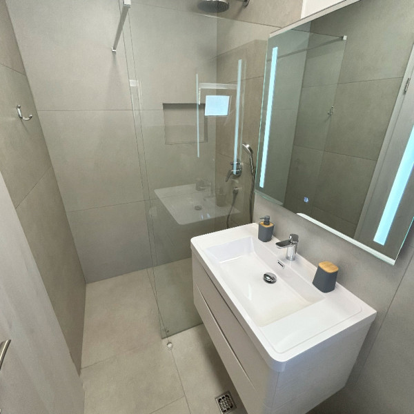 Bathroom / WC, Villa Perla, Villa Perla in Bratuš on the Makarska Riviera – Apartments with a view of the Adriatic Sea Baška Voda