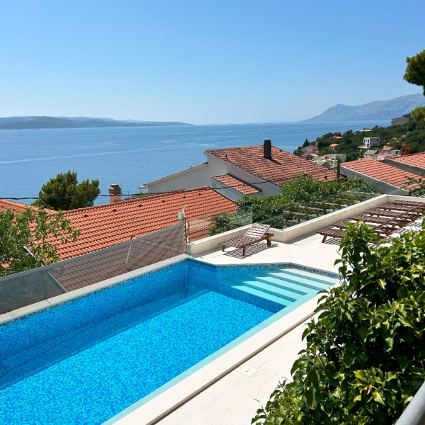 Living room, Villa Perla, Villa Perla in Bratu&scaron; on the Makarska Riviera &ndash; Apartments with a view of the Adriatic Sea Ba&scaron;ka Voda