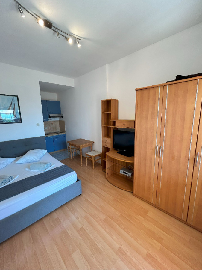 Apartment 10, Villa Perla in Bratu&scaron; on the Makarska Riviera &ndash; Apartments with a view of the Adriatic Sea Ba&scaron;ka Voda