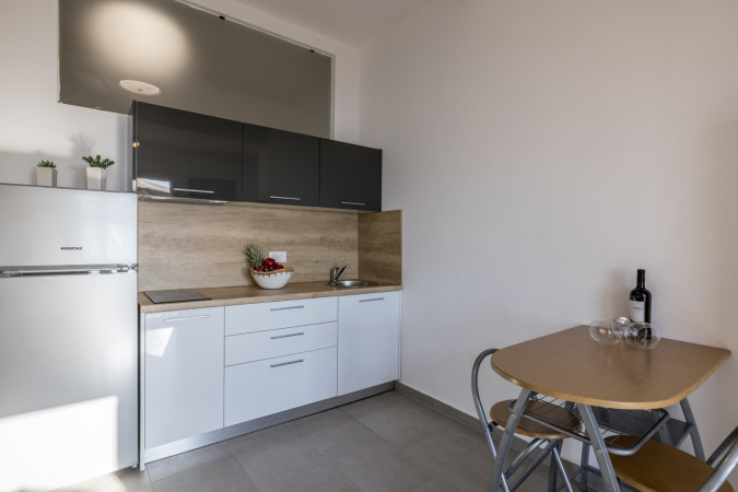 Apartment 9, Villa Perla in Bratu&scaron; on the Makarska Riviera &ndash; Apartments with a view of the Adriatic Sea Ba&scaron;ka Voda
