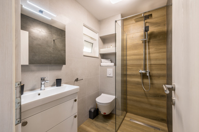 Apartment 2, Villa Perla in Bratu&scaron; on the Makarska Riviera &ndash; Apartments with a view of the Adriatic Sea Ba&scaron;ka Voda