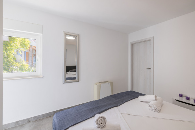 Apartment 1, Villa Perla in Bratu&scaron; on the Makarska Riviera &ndash; Apartments with a view of the Adriatic Sea Ba&scaron;ka Voda