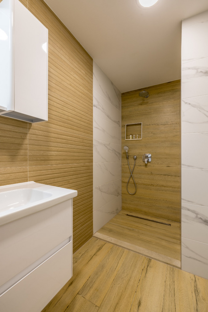 Apartment 8, Villa Perla in Bratu&scaron; on the Makarska Riviera &ndash; Apartments with a view of the Adriatic Sea Ba&scaron;ka Voda