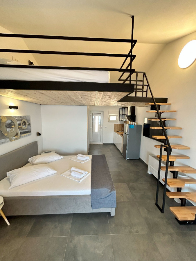 Apartment 3, Villa Perla in Bratu&scaron; on the Makarska Riviera &ndash; Apartments with a view of the Adriatic Sea Ba&scaron;ka Voda
