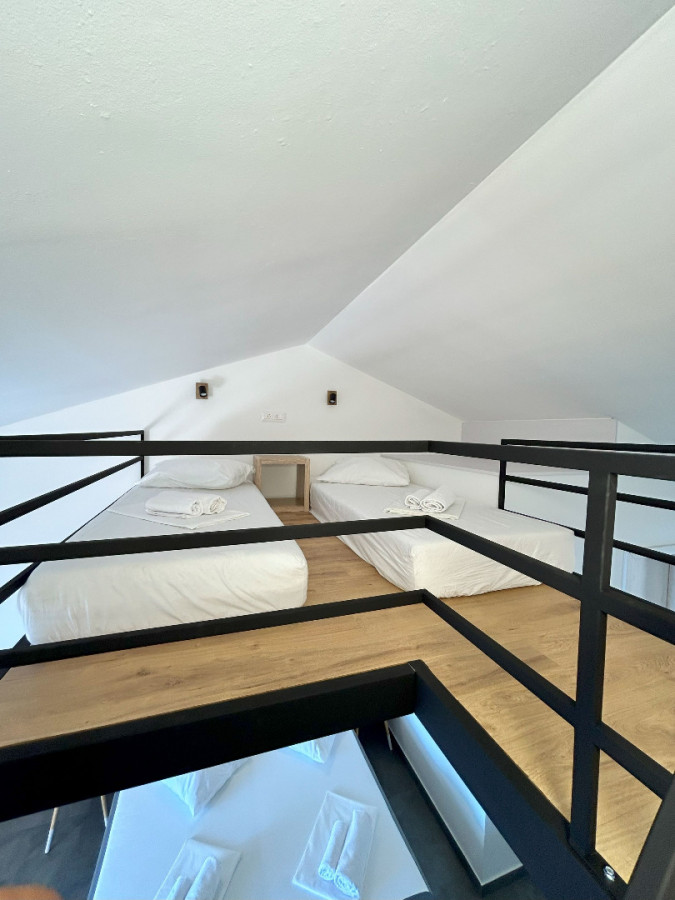 Apartment 3, Villa Perla in Bratu&scaron; on the Makarska Riviera &ndash; Apartments with a view of the Adriatic Sea Ba&scaron;ka Voda