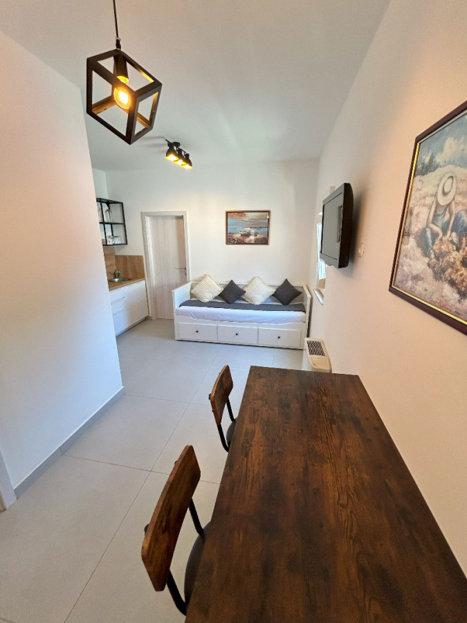 Apartment 6, Villa Perla in Bratu&scaron; on the Makarska Riviera &ndash; Apartments with a view of the Adriatic Sea Ba&scaron;ka Voda